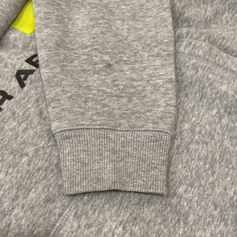 Under Armour Sweater - Picture 5 of 8